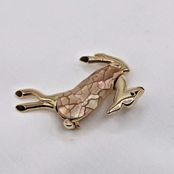 Liz Claiborne Christmas Brooch Pin Vintage Deer Rudolf MOP Crackle Estate - Picture 6 of 7